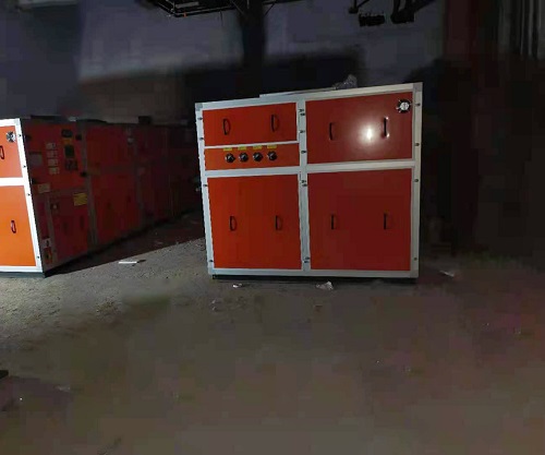 小黄片网址除湿热泵安装现场实拍
