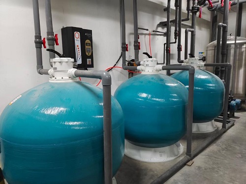 小黄片破解版设备之臭氧发生器、过滤砂缸